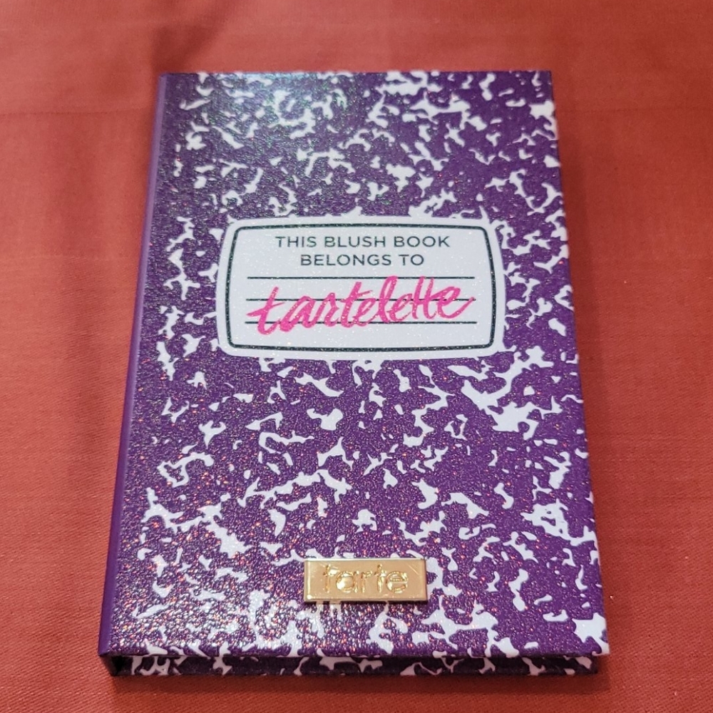 Tarte blush book